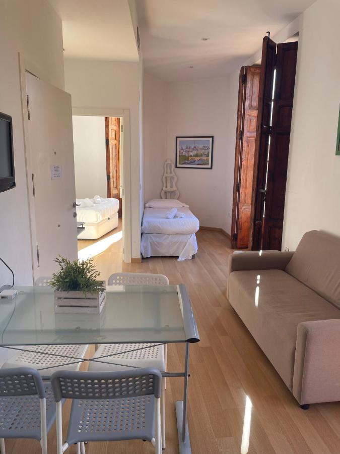 Tossal Appartement Valencia Buitenkant foto