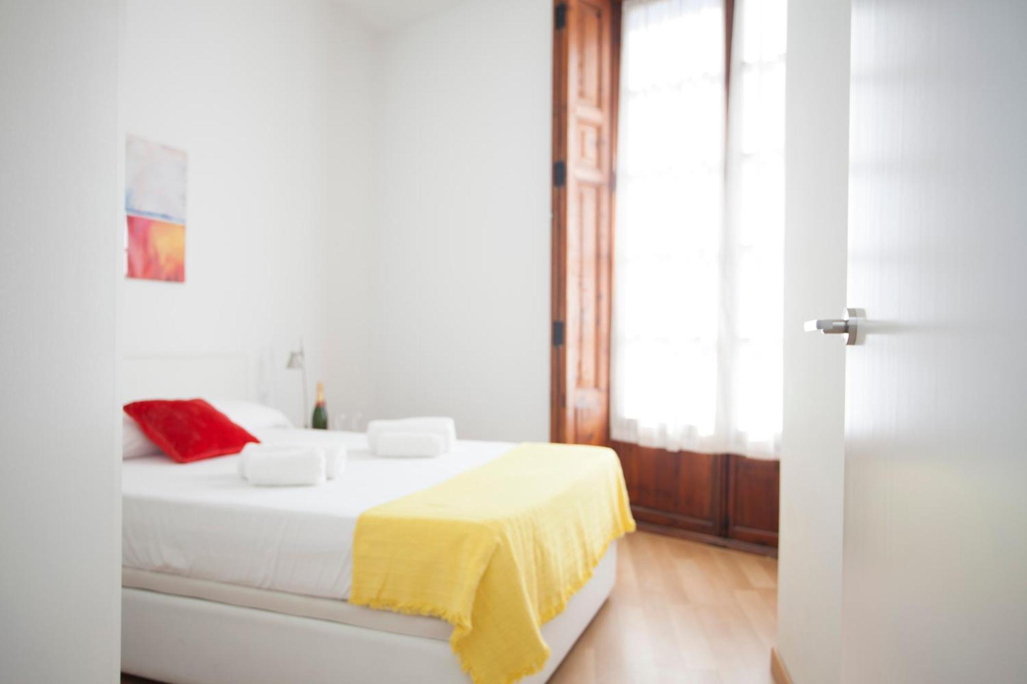 Tossal Appartement Valencia Buitenkant foto