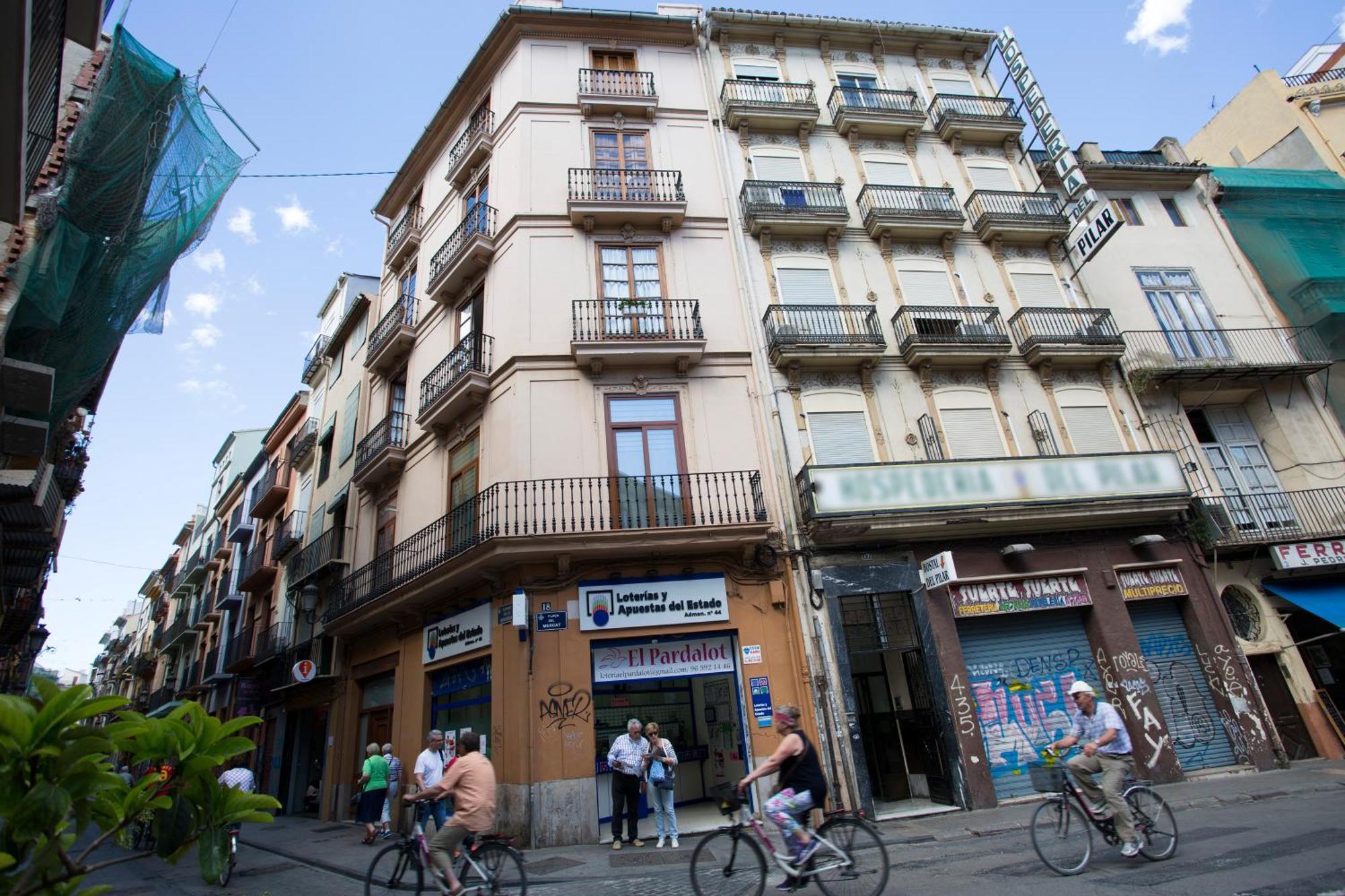 Tossal Appartement Valencia Buitenkant foto